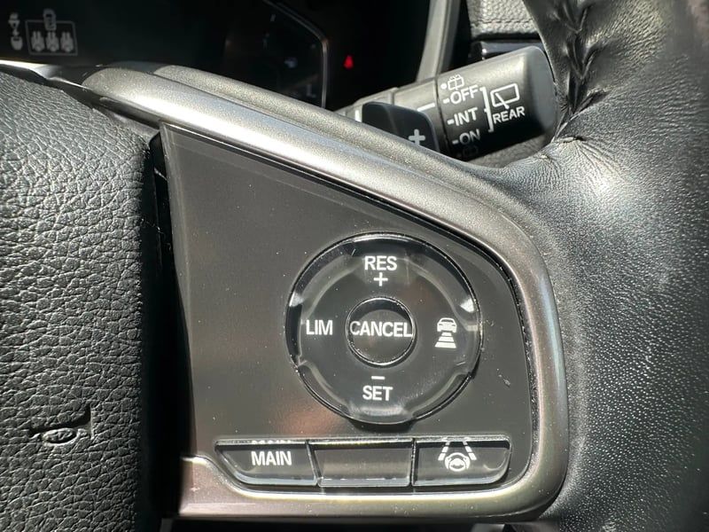 Photo de la voiture HONDA CR-V E:HEV 2021 2.0 i-MMD 2WD Exclusive