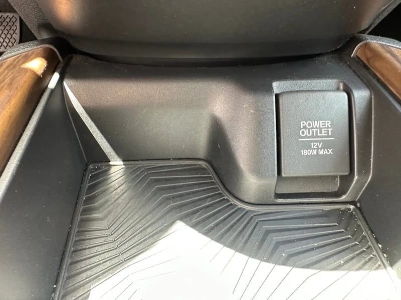 Photo de la voiture HONDA CR-V E:HEV 2021 2.0 i-MMD 2WD Exclusive
