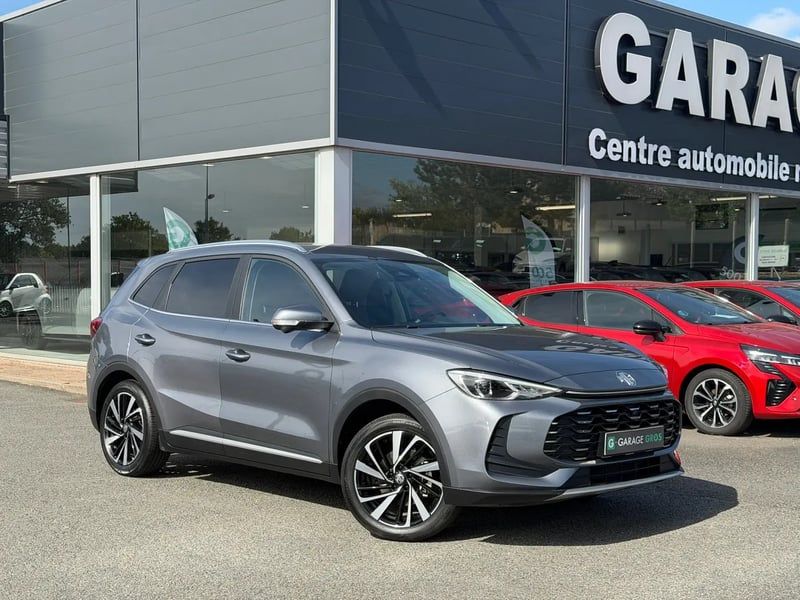 Photo de la voiture MG ZS 1.5 L Hybrid+ 197 ch Luxury