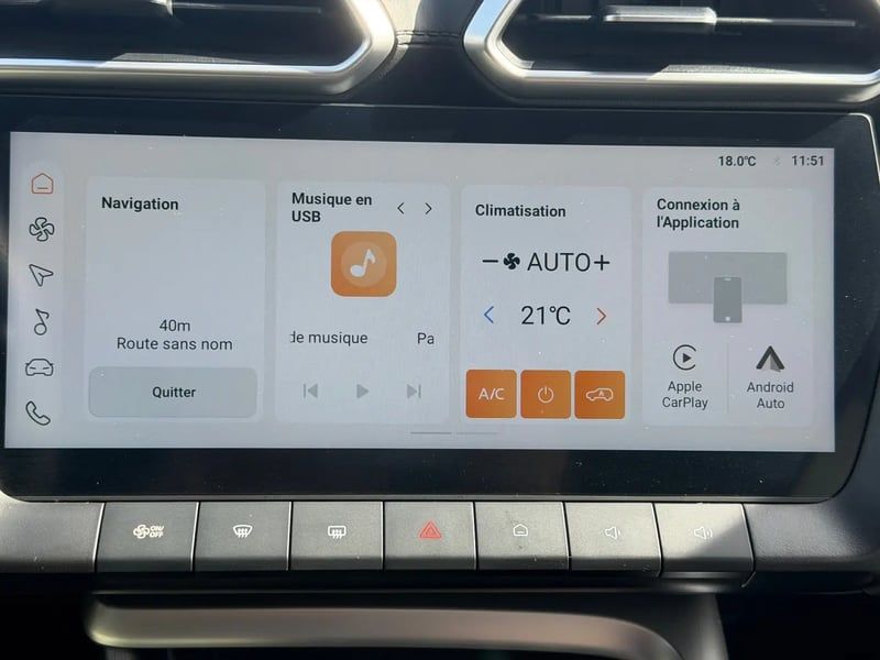 Photo de la voiture MG ZS 1.5 L Hybrid+ 197 ch Luxury