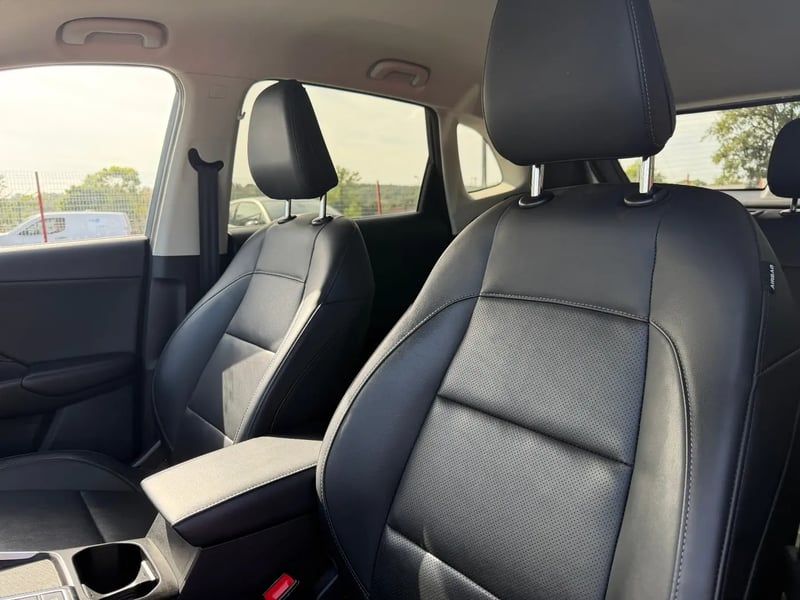 Photo de la voiture MG ZS 1.5 L Hybrid+ 197 ch Luxury