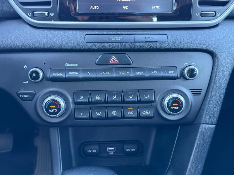 Photo de la voiture KIA SPORTAGE 1.6 CRDi 136 ISG 4x2 DCT7 Active