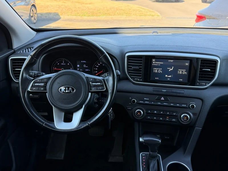 Photo de la voiture KIA SPORTAGE 1.6 CRDi 136 ISG 4x2 DCT7 Active