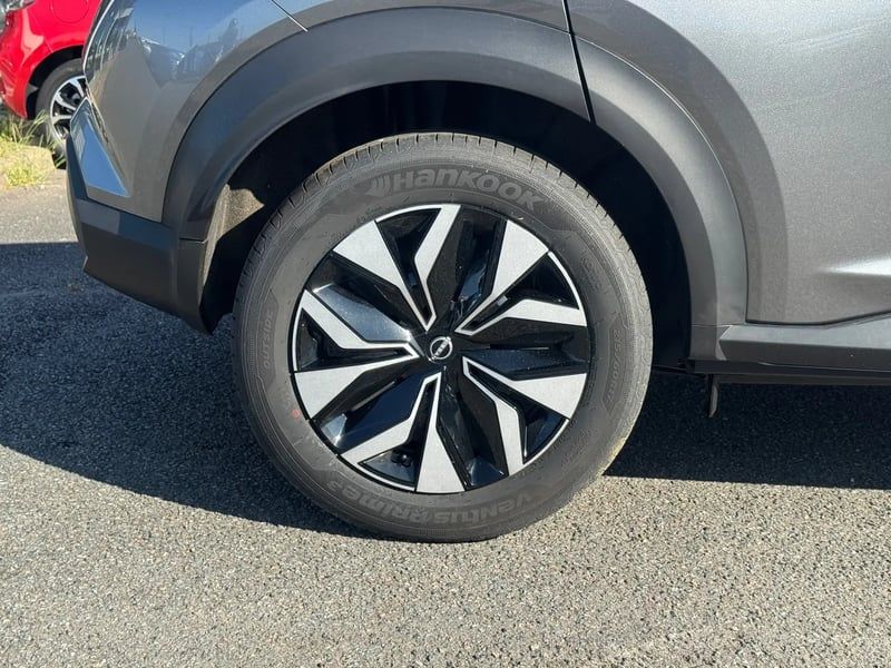 Photo de la voiture NISSAN JUKE 2023.5 DIG-T 114 Acenta