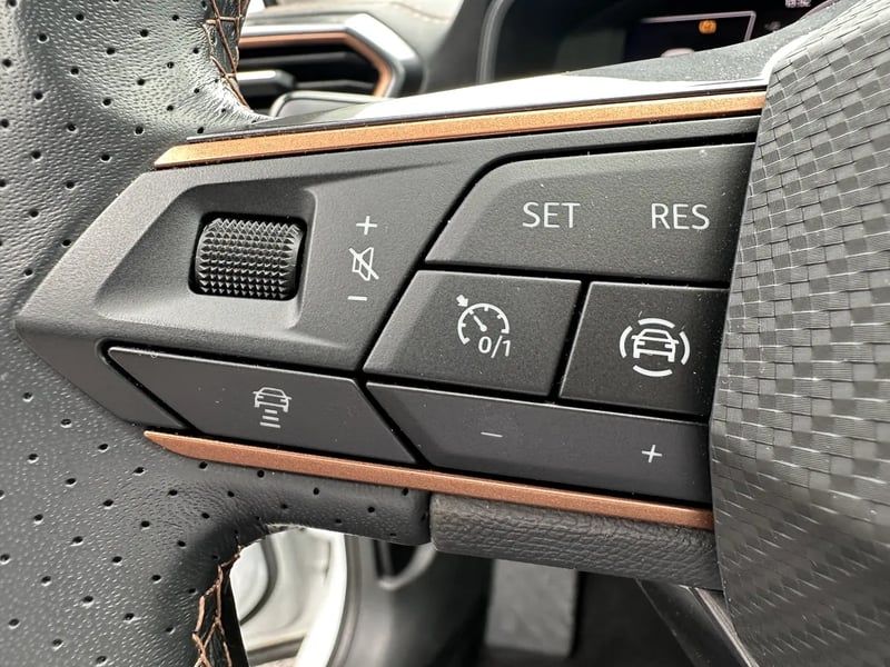 Photo de la voiture CUPRA FORMENTOR 1.5 TSI 150 ch V