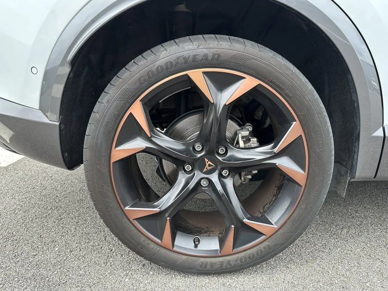 Photo de la voiture CUPRA FORMENTOR 1.5 TSI 150 ch V