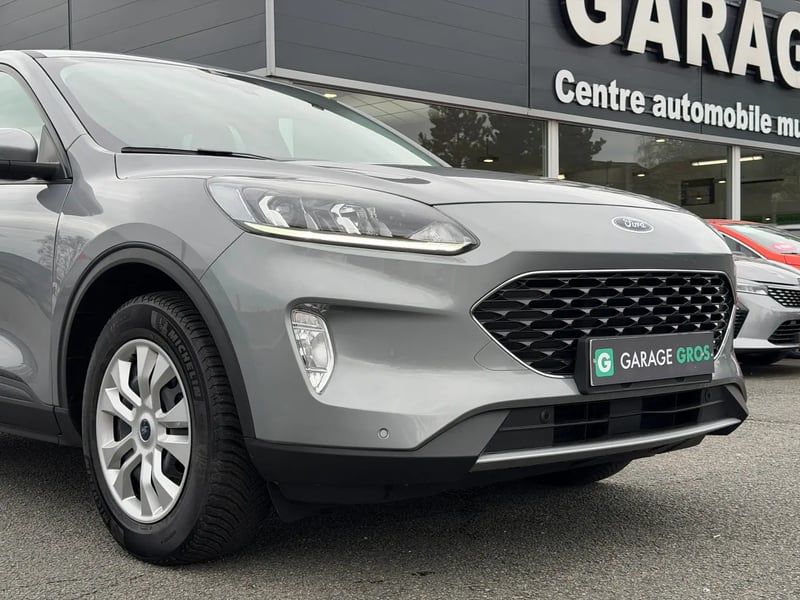 Photo de la voiture FORD KUGA 1.5 EcoBoost 150 BVM6 Titanium