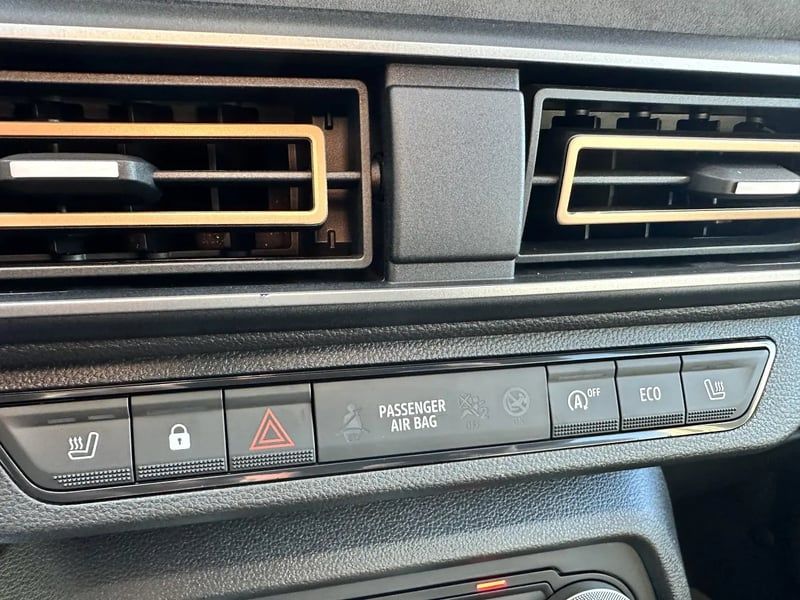 Photo de la voiture DACIA JOGGER ECO-G 100 7 places GSR2 Extreme +