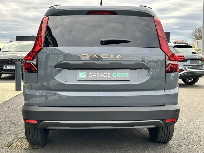 Photo de la voiture DACIA JOGGER ECO-G 100 7 places GSR2 Extreme +
