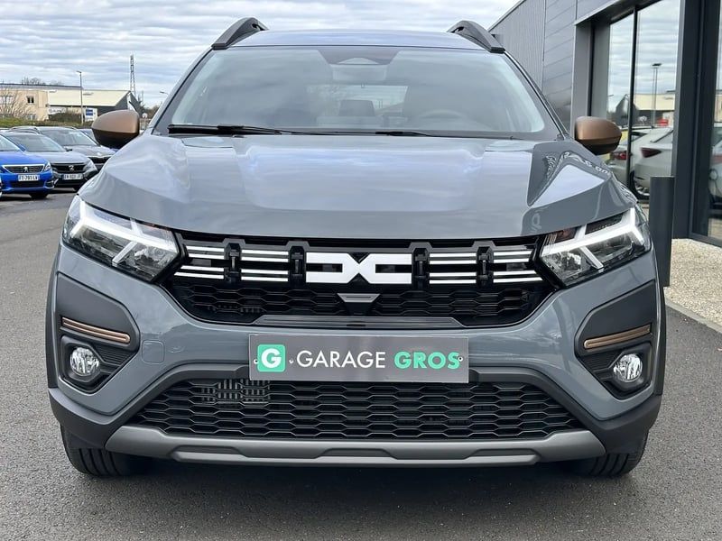Photo de la voiture DACIA JOGGER ECO-G 100 7 places GSR2 Extreme +