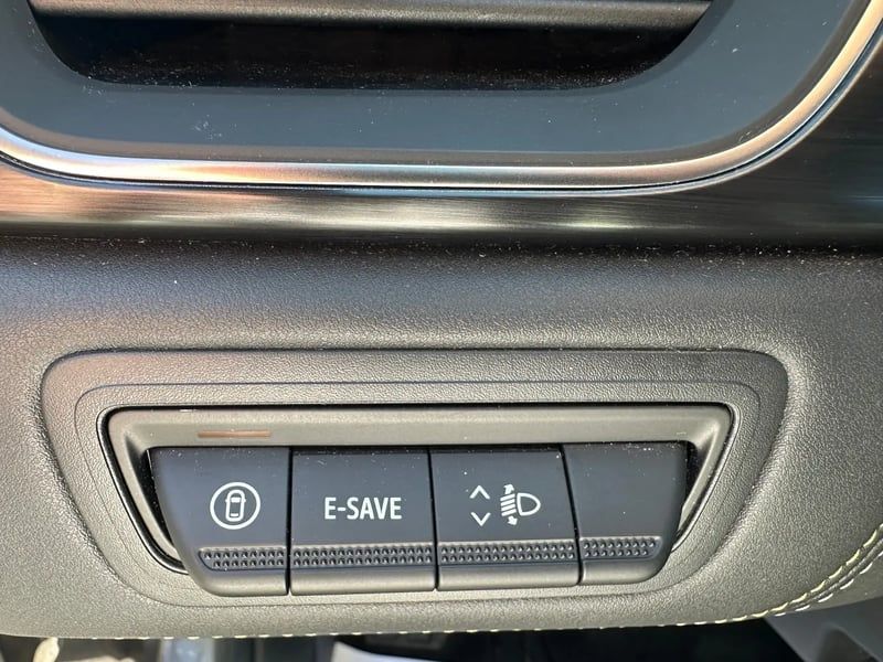 Photo de la voiture RENAULT SYMBIOZ E-Tech full hybrid 145 Iconic