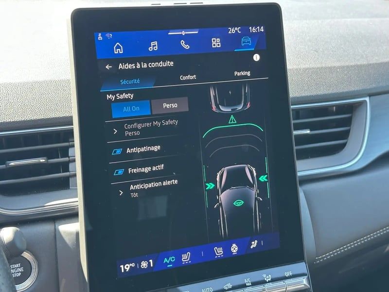 Photo de la voiture RENAULT SYMBIOZ E-Tech full hybrid 145 Iconic