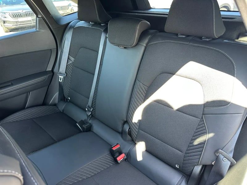 Photo de la voiture RENAULT SYMBIOZ E-Tech full hybrid 145 Iconic