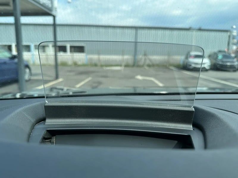 Photo de la voiture CITROEN C4 C4 HDI 130 EAT 8 SHINE