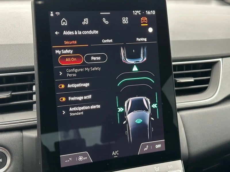 Photo de la voiture RENAULT CAPTUR Eco-G 100 ch Techno
