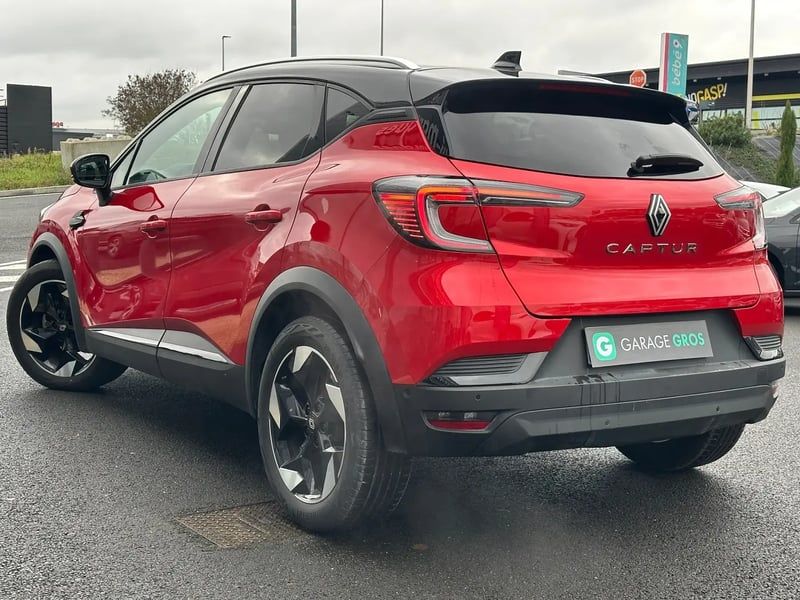 Photo de la voiture RENAULT CAPTUR Eco-G 100 ch Techno