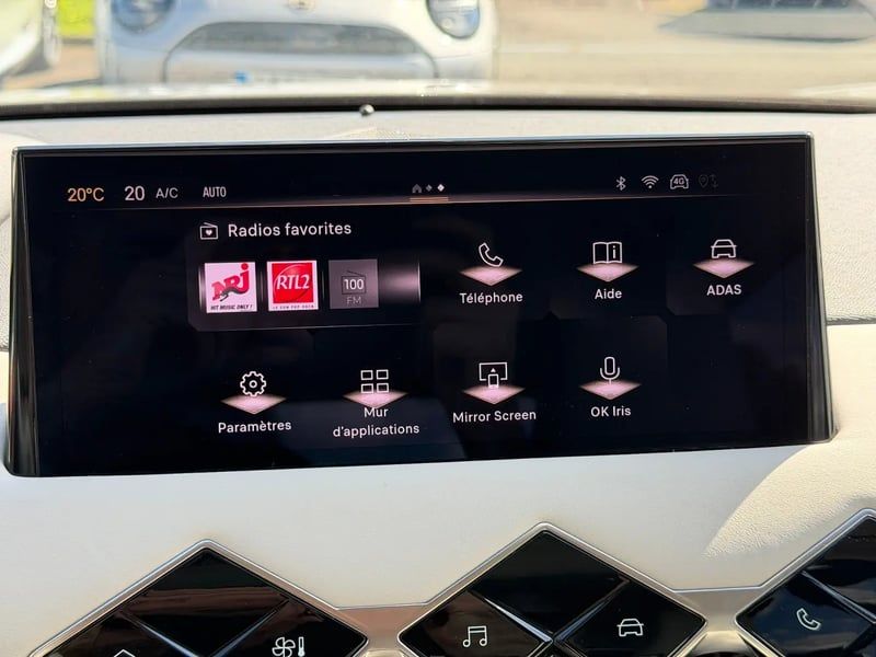 Photo de la voiture DS DS 3 PureTech 130 EAT8 Esprit de Voyage