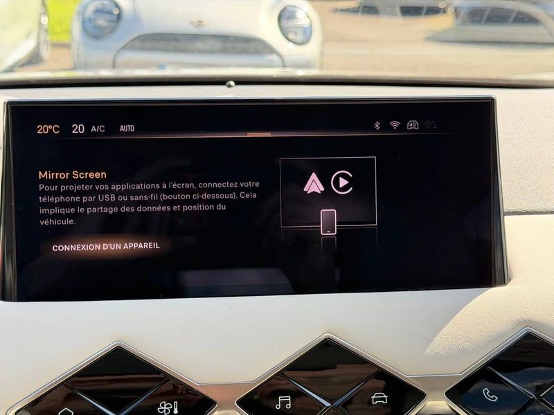 Photo de la voiture DS DS 3 PureTech 130 EAT8 Esprit de Voyage