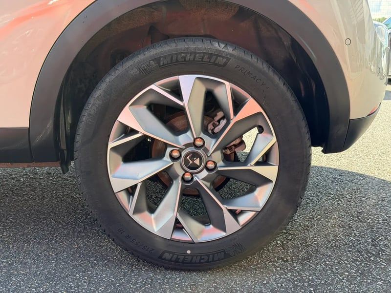 Photo de la voiture DS DS 3 PureTech 130 EAT8 Esprit de Voyage