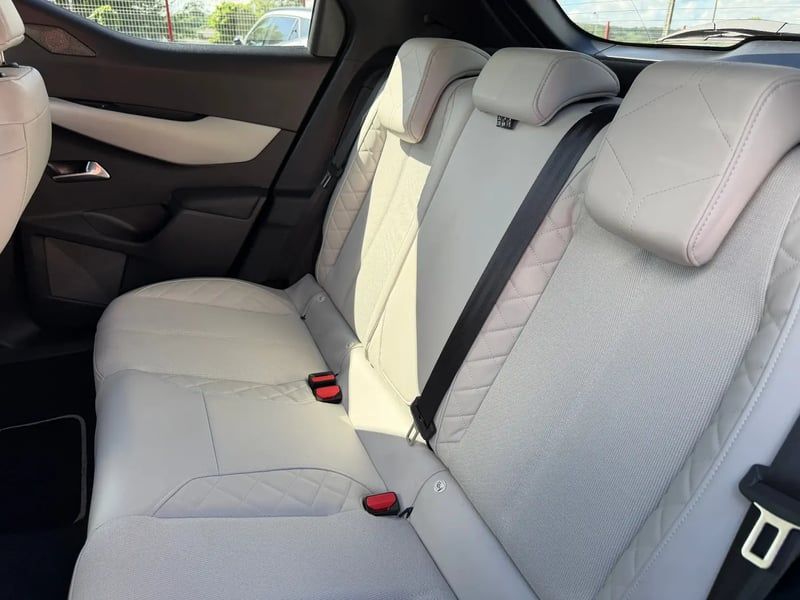 Photo de la voiture DS DS 3 PureTech 130 EAT8 Esprit de Voyage