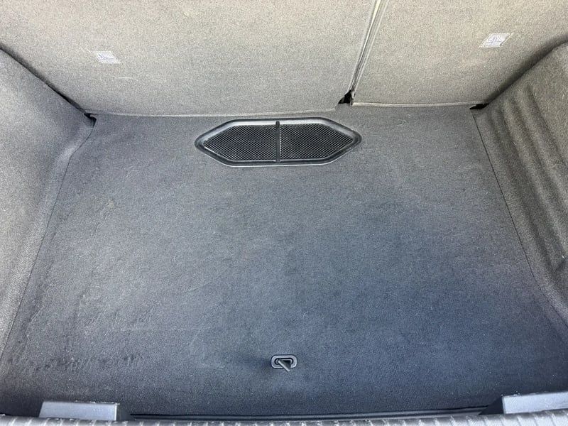 Photo de la voiture DS DS 3 PureTech 130 EAT8 Esprit de Voyage