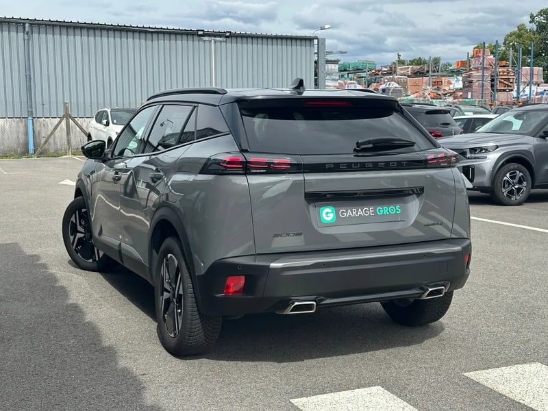 Photo de la voiture PEUGEOT 2008 Hybrid 145 e-DCS6 GT