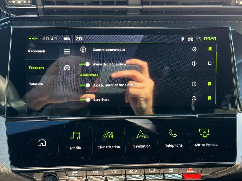 Photo de la voiture PEUGEOT 408 Hybrid 145 e-DCS6 GT