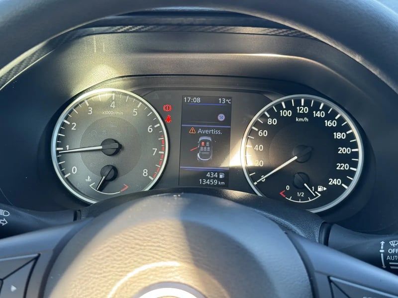 Photo de la voiture NISSAN JUKE 2023.5 DIG-T 114 Acenta