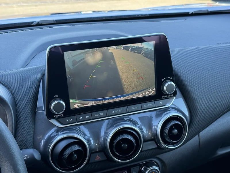 Photo de la voiture NISSAN JUKE 2023.5 DIG-T 114 Acenta