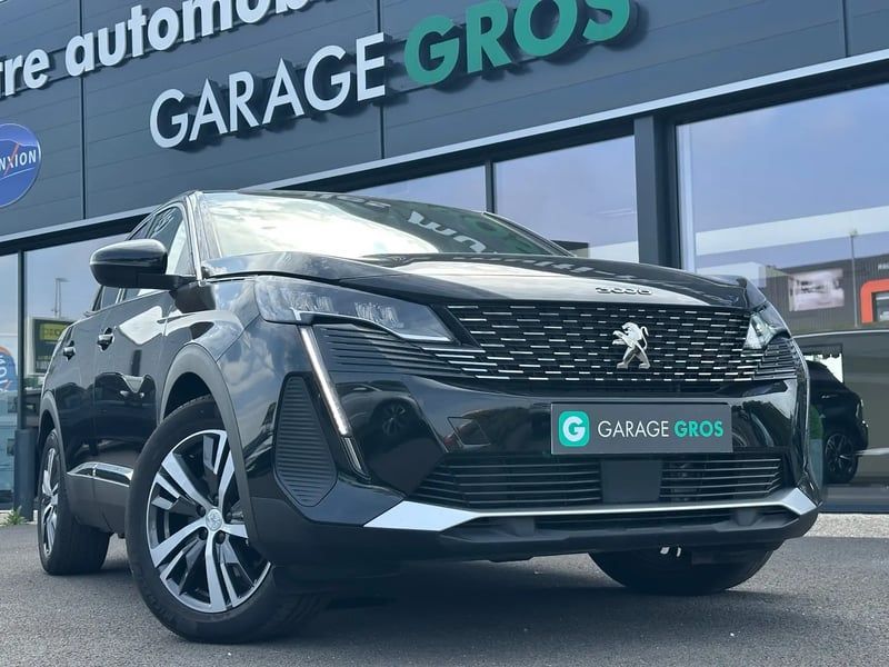 Photo de la voiture PEUGEOT 3008 Hybrid 180 e-EAT8 Allure Pack