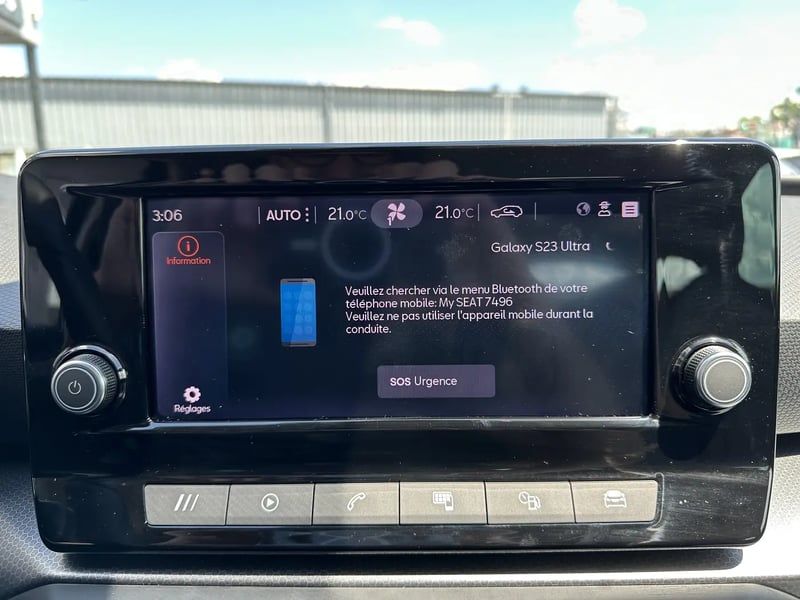 Photo de la voiture SEAT LEON 1.0 TSI 130 BVM6 Style