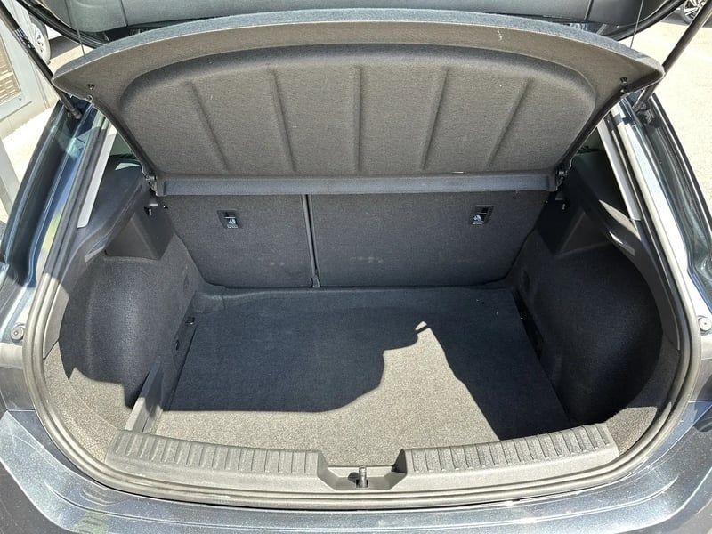 Photo de la voiture SEAT LEON 1.0 TSI 130 BVM6 Style