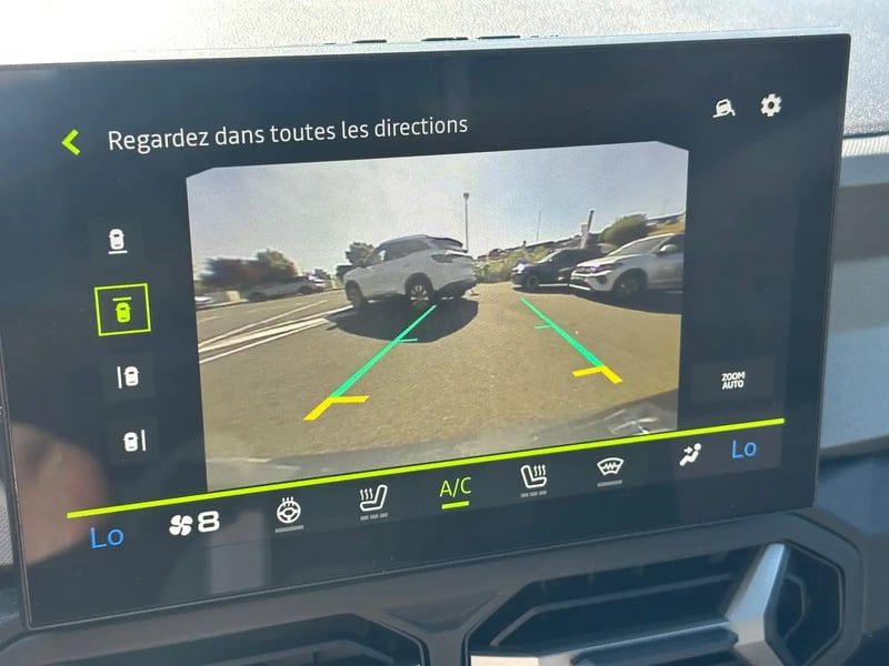 Photo de la voiture DACIA BIGSTER HYBRID 155 Journey