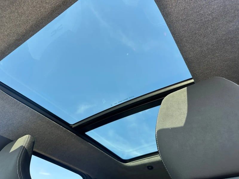 Photo de la voiture DACIA BIGSTER HYBRID 155 Journey