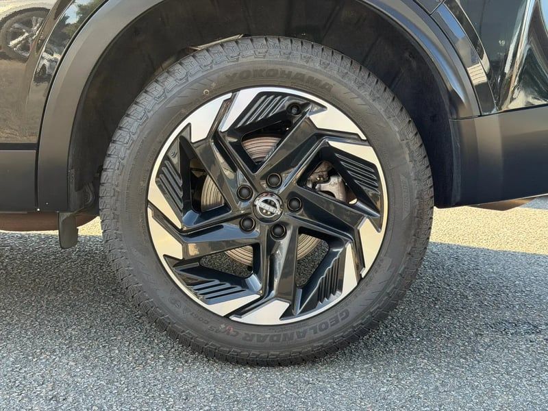 Photo de la voiture NISSAN QASHQAI Mild Hybrid 158 ch N-Connecta
