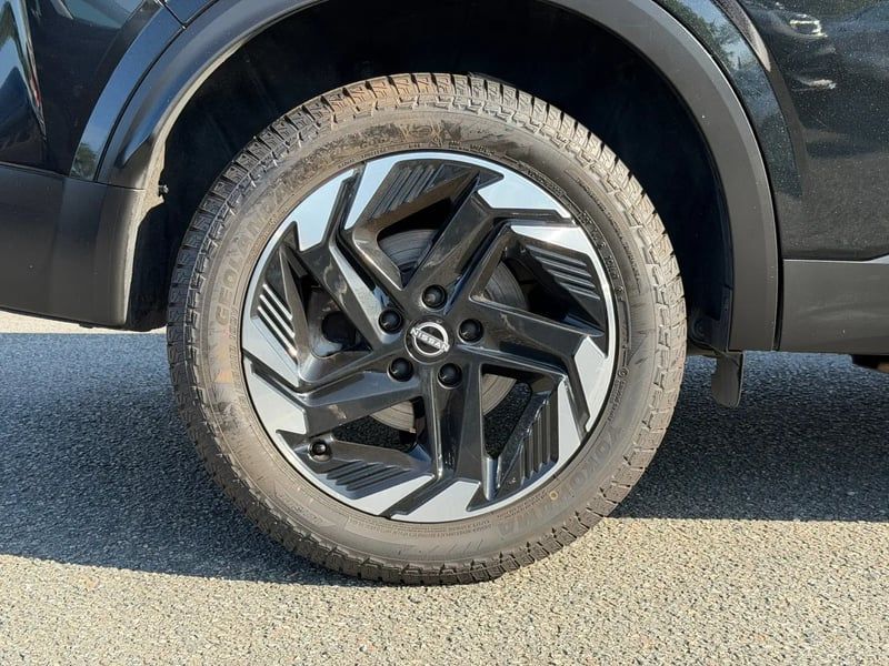 Photo de la voiture NISSAN QASHQAI Mild Hybrid 158 ch N-Connecta