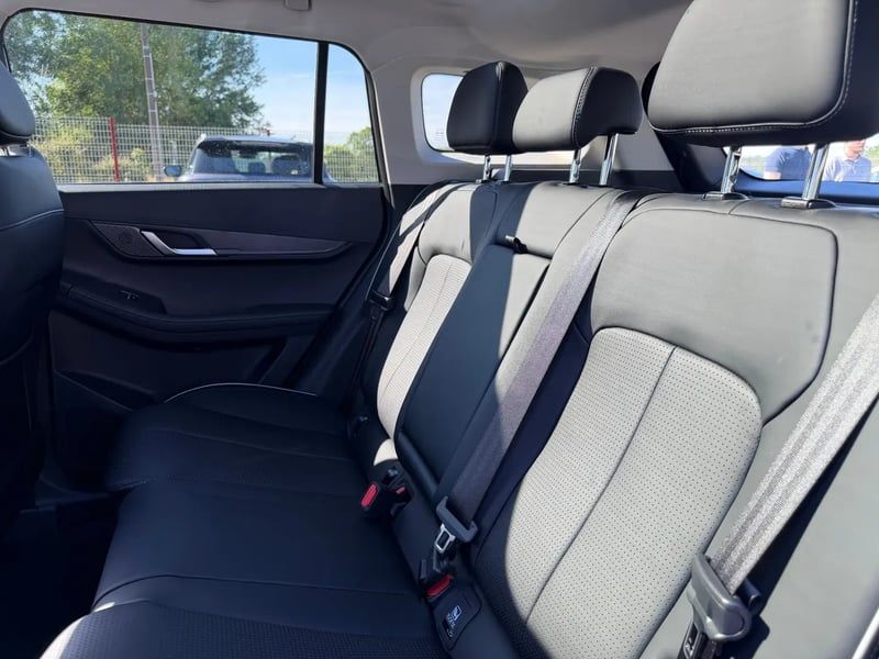 Photo de la voiture JAECOO 5 HEV SHS-H Exclusive