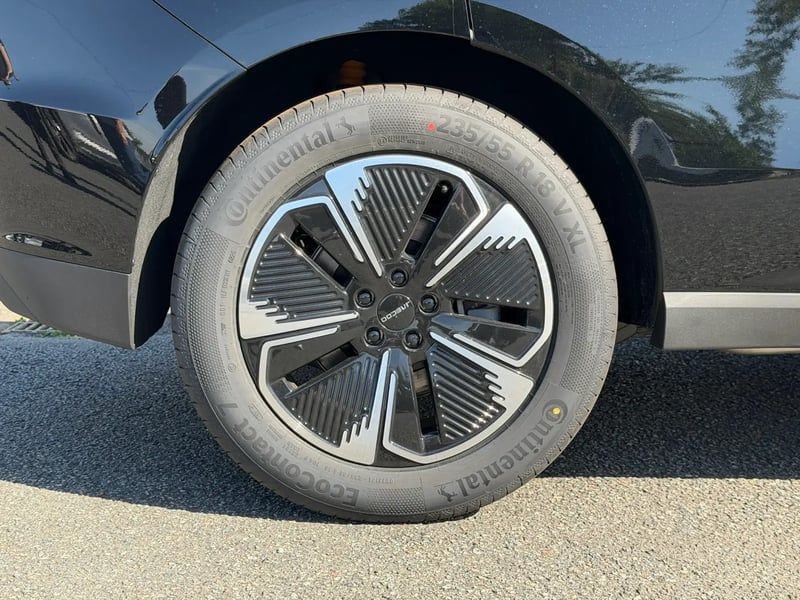 Photo de la voiture JAECOO 5 HEV SHS-H Exclusive