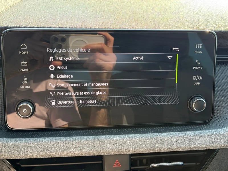 Photo de la voiture SKODA SCALA 1.0 TSI Evo 2 116 ch DSG7 Selection