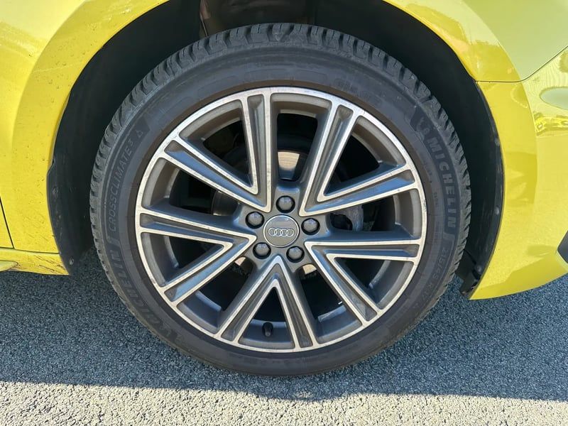 Photo de la voiture AUDI A1 SPORTBACK 25 TFSI 95 ch BVM5 S Line