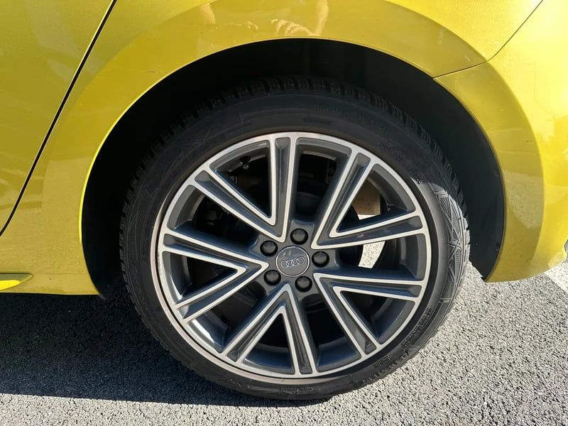 Photo de la voiture AUDI A1 SPORTBACK 25 TFSI 95 ch BVM5 S Line