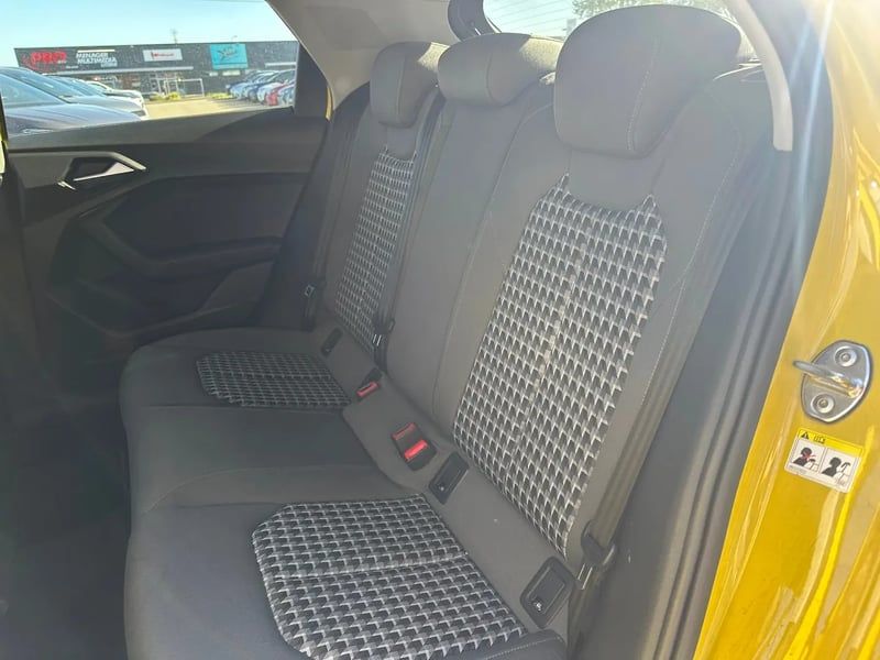 Photo de la voiture AUDI A1 SPORTBACK 25 TFSI 95 ch BVM5 S Line