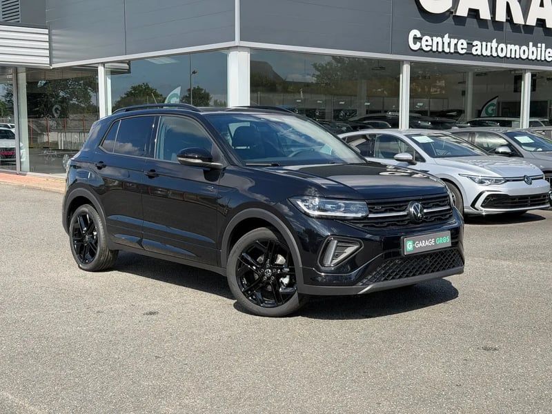 Photo de la voiture VOLKSWAGEN T-CROSS 1.0 TSI 116 Start/Stop DSG7 R-Line Edition
