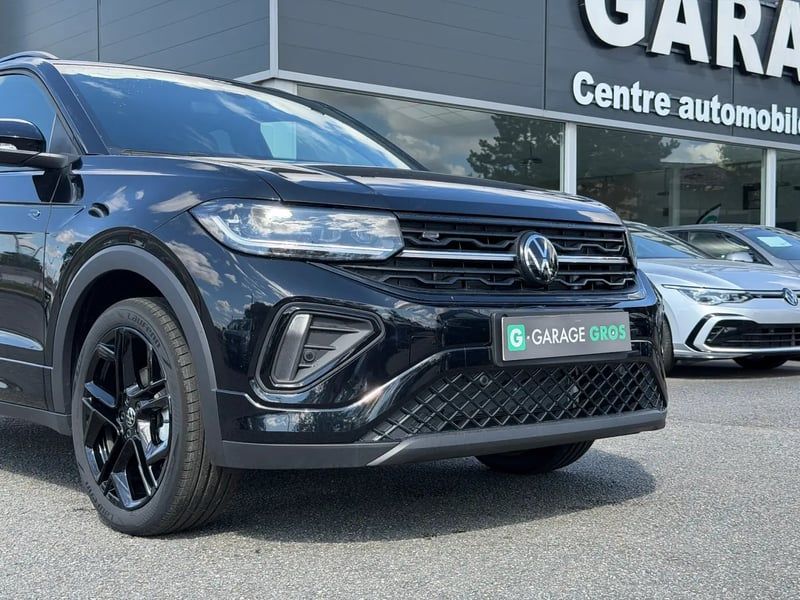 Photo de la voiture VOLKSWAGEN T-CROSS 1.0 TSI 116 Start/Stop DSG7 R-Line Edition