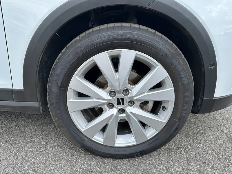 Photo de la voiture SEAT ARONA 1.0 TSI 115 ch Start/Stop DSG7 Xperience