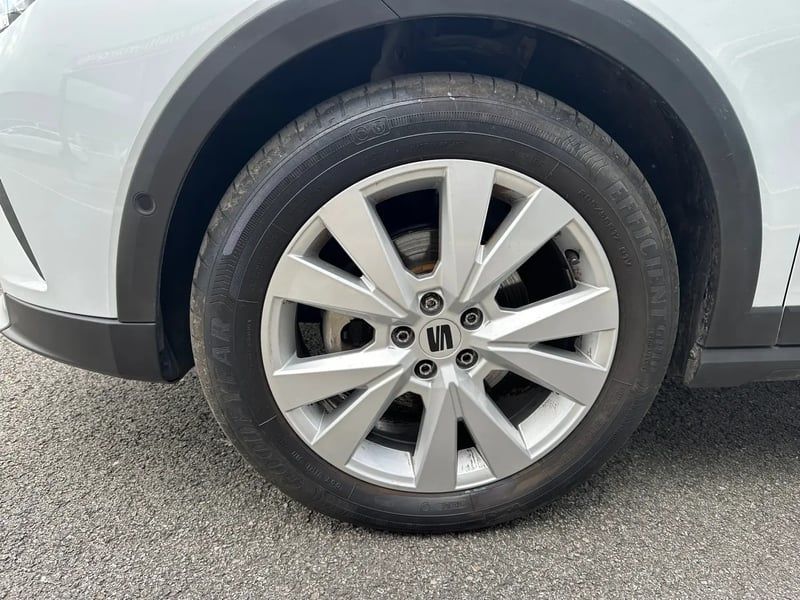 Photo de la voiture SEAT ARONA 1.0 TSI 115 ch Start/Stop DSG7 Xperience