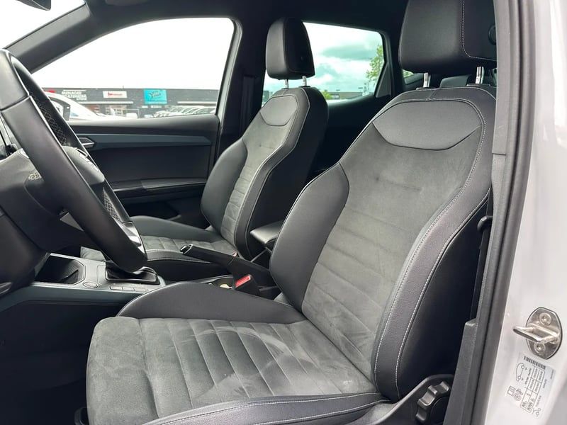 Photo de la voiture SEAT ARONA 1.0 TSI 115 ch Start/Stop DSG7 Xperience