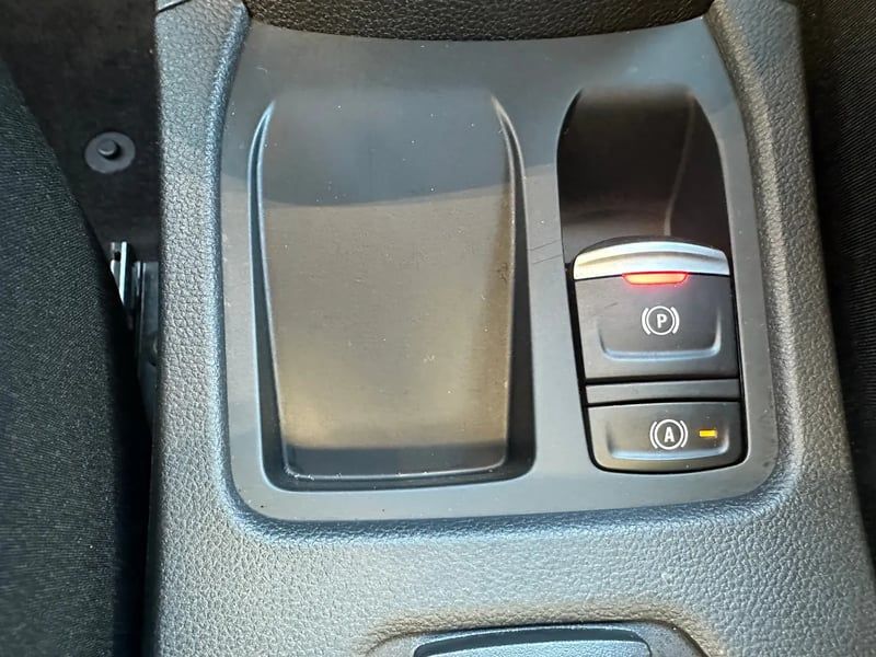 Photo de la voiture RENAULT CLIO V E-Tech full hybrid 145 ch GSR2 Techno