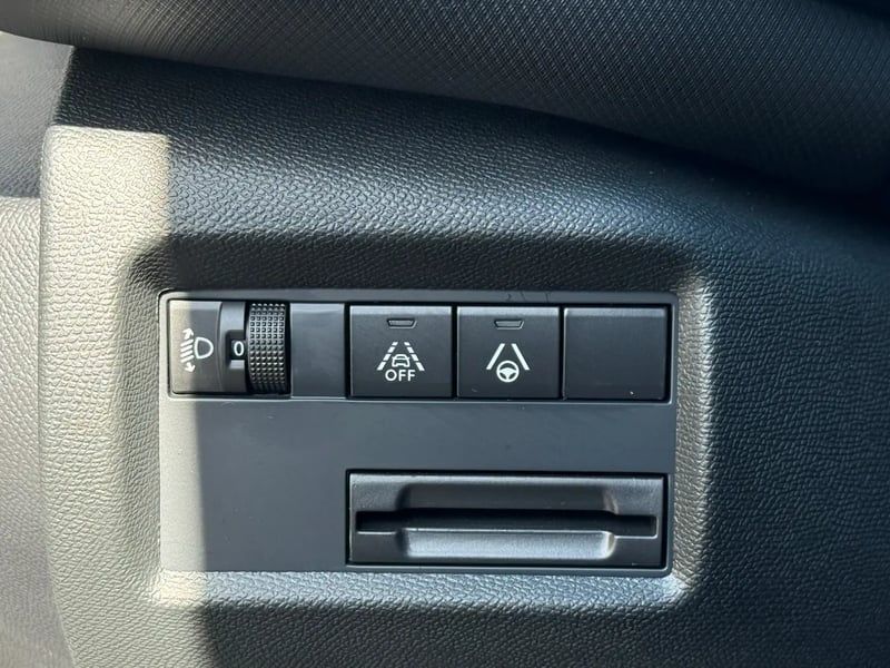 Photo de la voiture CITROEN C5 AIRCROSS Hybride 145 e-DCS6 Max