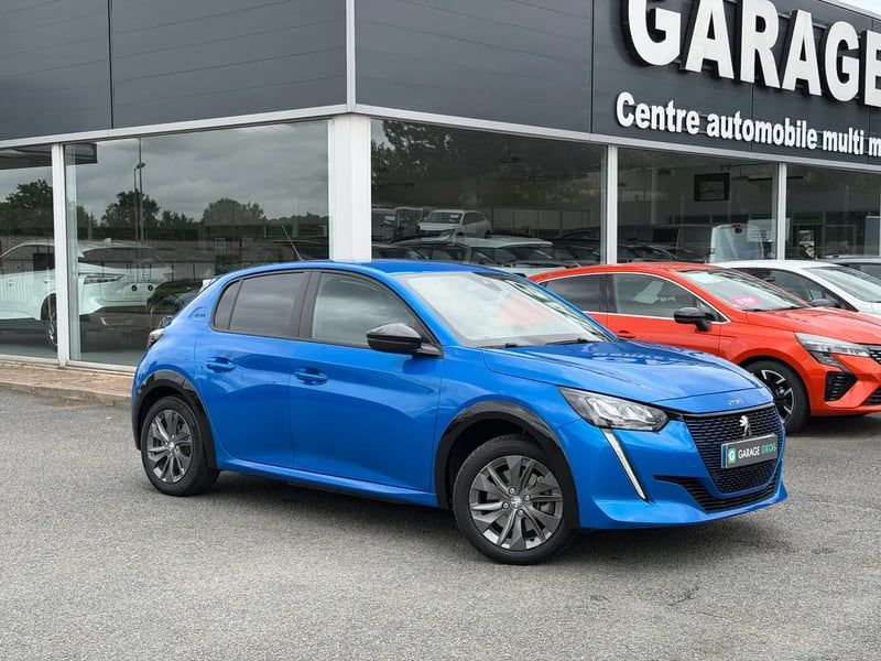 Photo de la voiture PEUGEOT 208 ELECTRIQUE 50 kWh 136ch Style